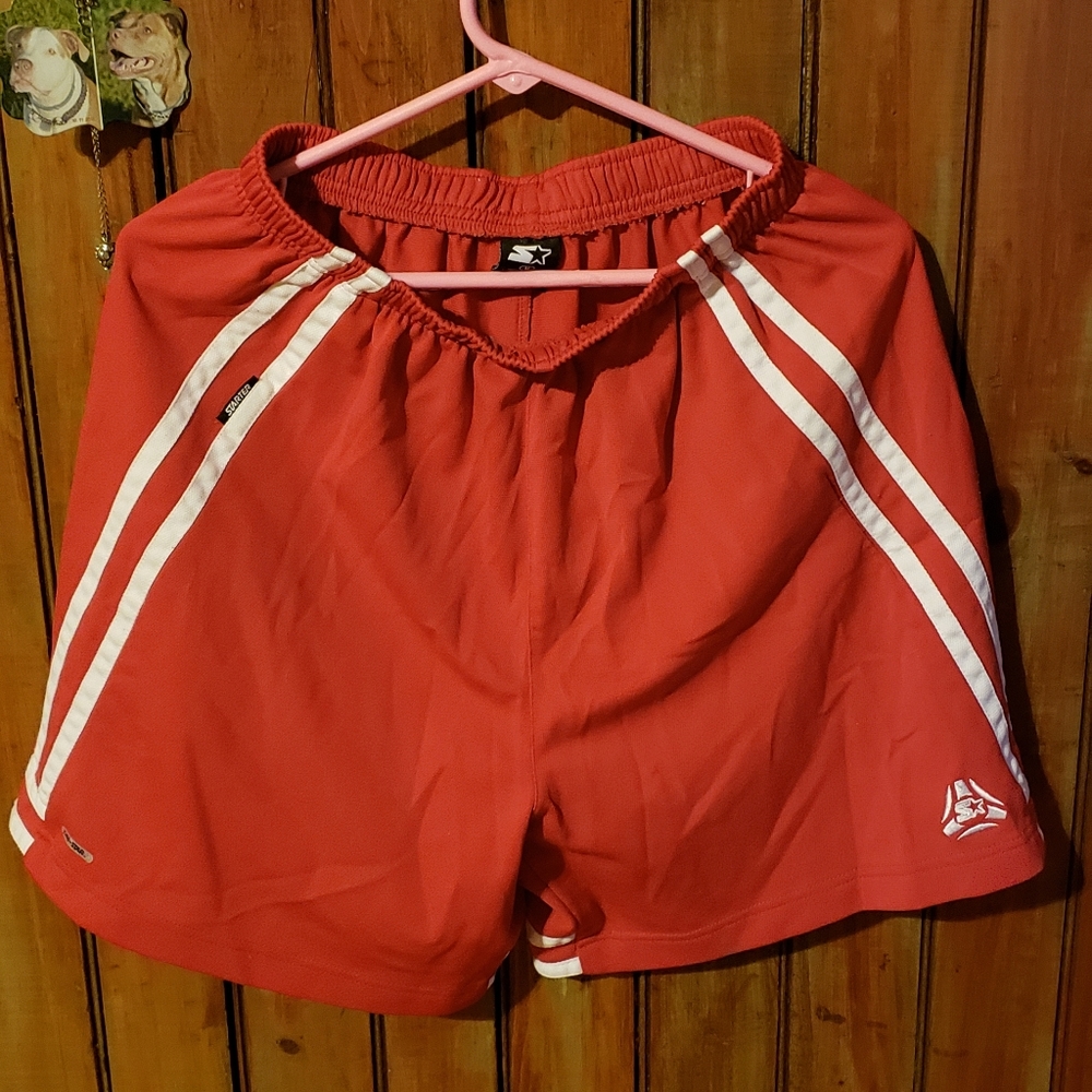 Starter basketball shorts size Med